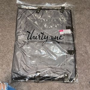 Thirty one well suited garment bag